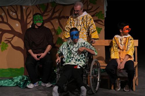 مرز بین کودکان معلول و سایر مردم در جشنواره تئاتر کودک شکسته شد