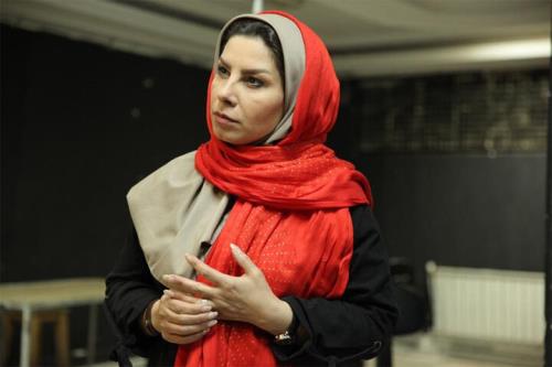 تجربه خیلی زود عادت می کنیم در تئاتر شهر
