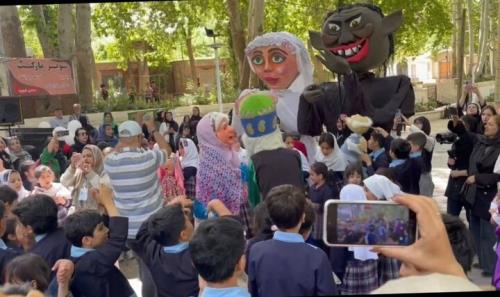 پرونده جشنواره ملی تئاتر خیابانی محلات با معرفی بالاترین ها بسته شد