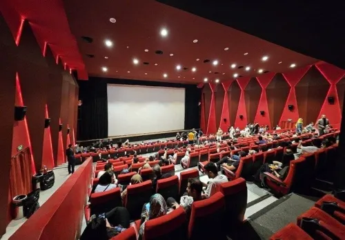 افزایش ۴۰ درصدی مخاطبان در نخستین یکشنبه تخفیف دار سینماها